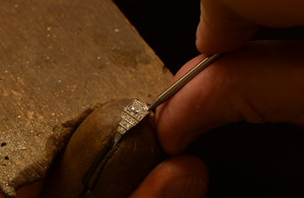 Victoria James Jewellers Craftmenship