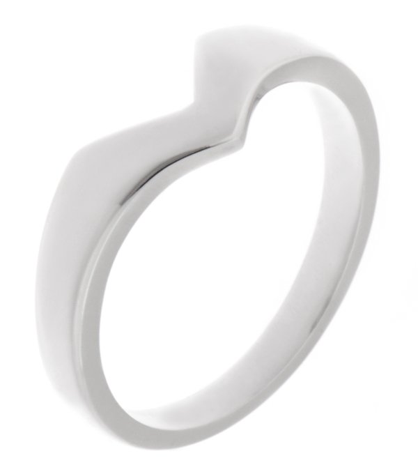 Sweeping V shaped stoneless dress ring main image