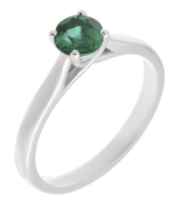 Kiss style round emerald solitaire ring